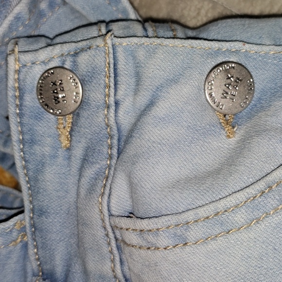 Girls shorts overall size small - Picture 6 of 6